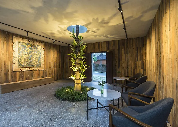 Artotel Haniman Hotel 4*