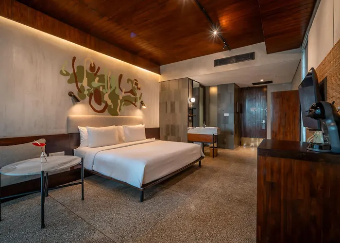 Hotel Artotel Haniman 4*