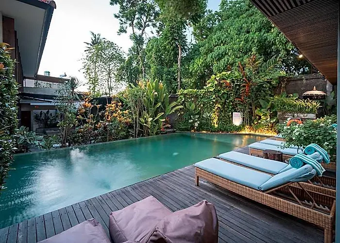 Artotel Haniman Hotel 4*
